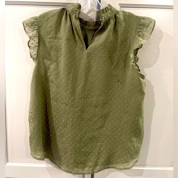 Loft Top woman’s size L-petite - Picture 2 of 11